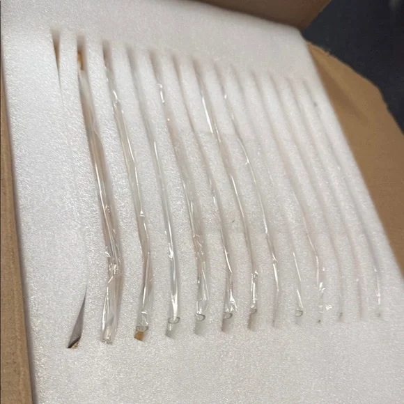 Bridesmaid Gifts - For Dtinks glass Mason Jars with glass straws! Lovely - Picture 4 of 4